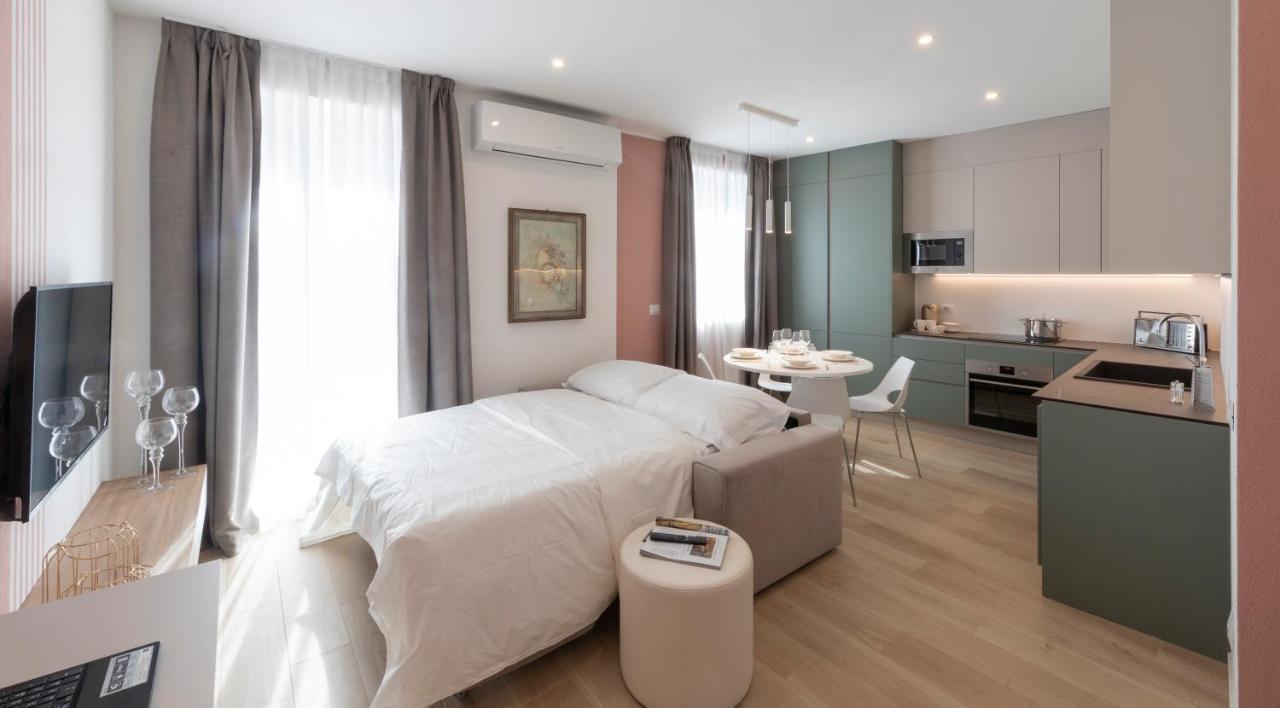 Residence Casa Coppa Appartamento Flox Оменья Экстерьер фото